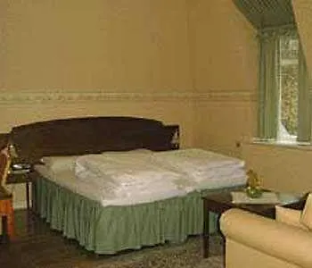 Hotell Grand 3*